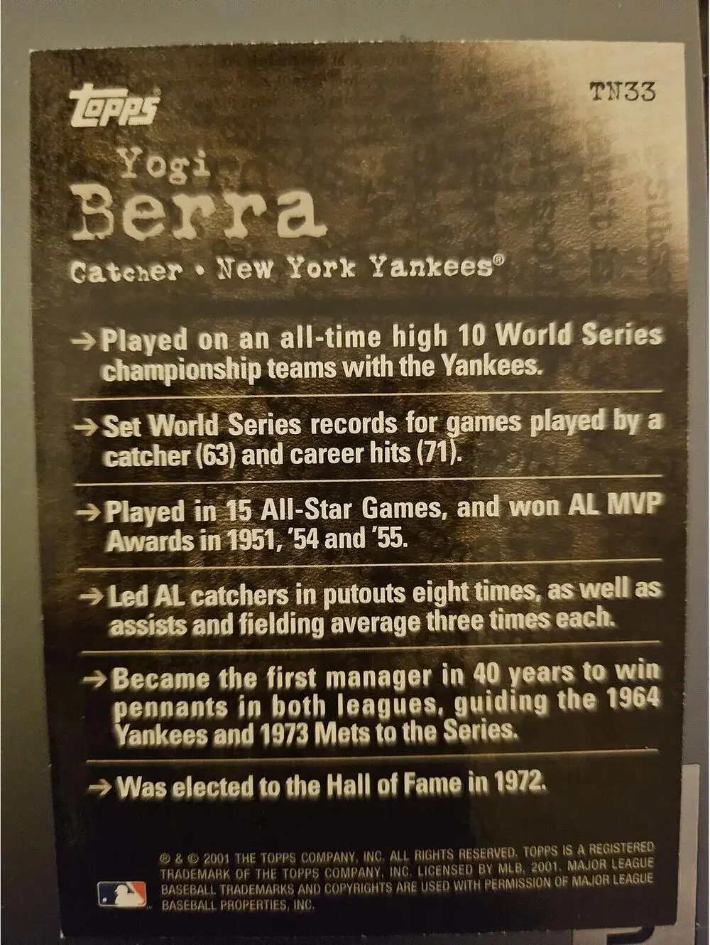 2001 TOPPS - NOTEWORTHY INSERT - YOGI BERRA YANKEES #TN33 - Picture 2 of 2